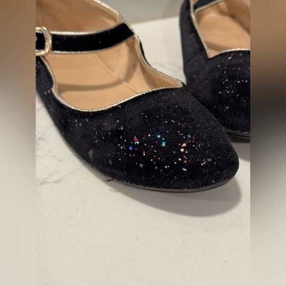 5/$25 Crewcuts - girls velvet strap flats - Picture 9 of 13